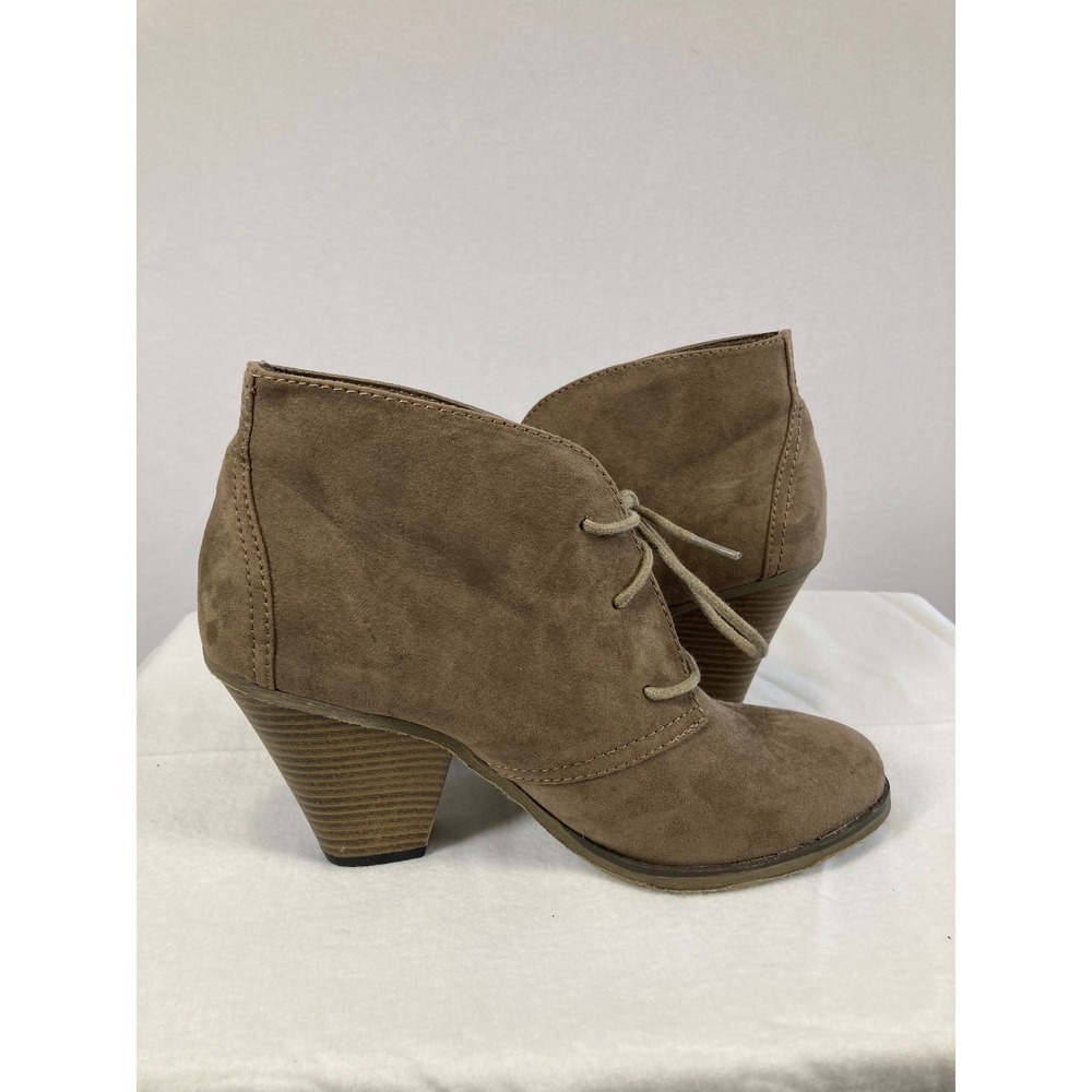Dolce by Mojo Moxy Ankle Boots Womens 8.5 Taupe Lace Up Stacked Heel Booties